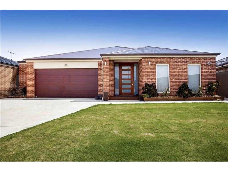 19 Mathieson Place, Lara VIC 3212