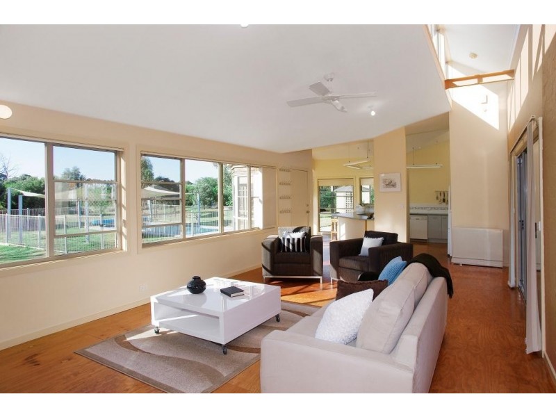 12 McAdam Court, Lara VIC 3212
