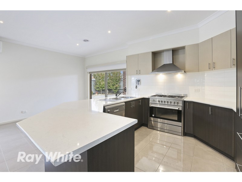 5 Mallard Court, Lara VIC 3212