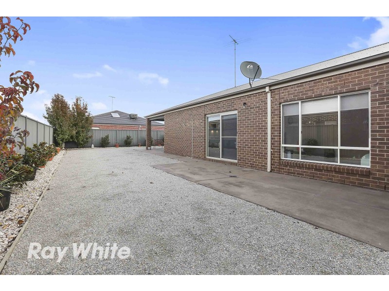 5 Mallard Court, Lara VIC 3212