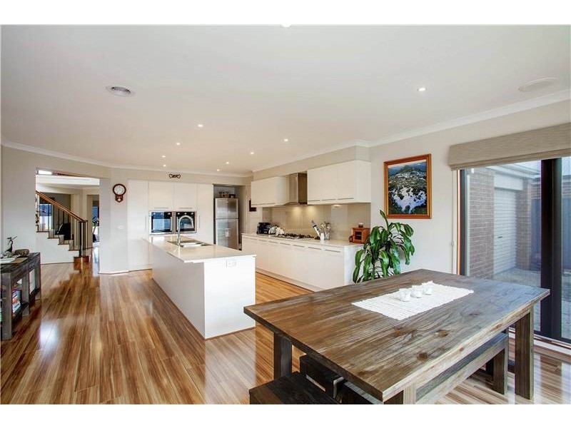 6 Barnong Way, Lara VIC 3212