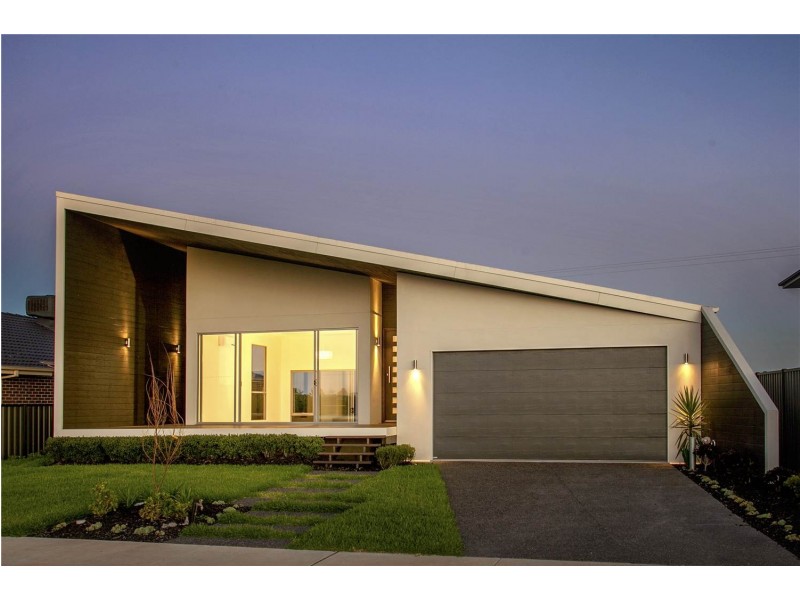 54 Benetti Drive, Lara VIC 3212