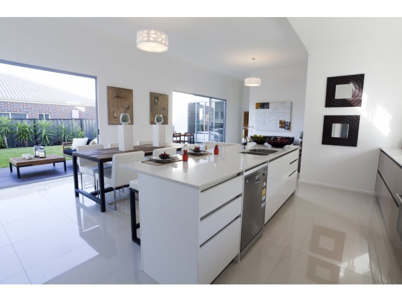 54 Benetti Drive, Lara VIC 3212