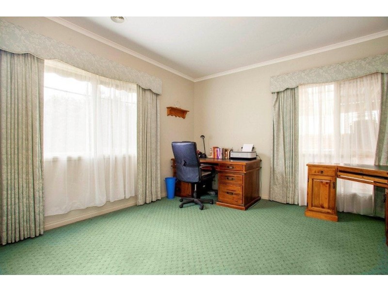 97-99 Blackbird Circuit, Lara VIC 3212