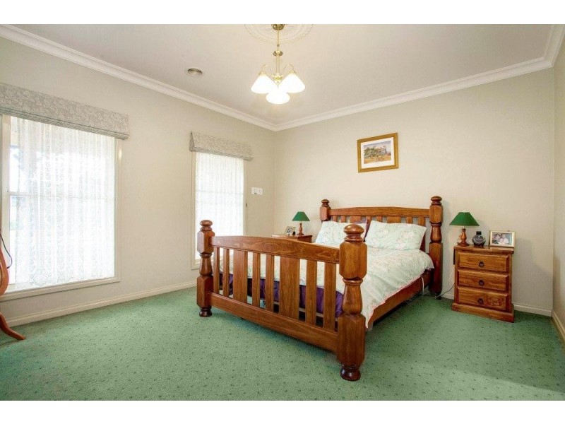 97-99 Blackbird Circuit, Lara VIC 3212