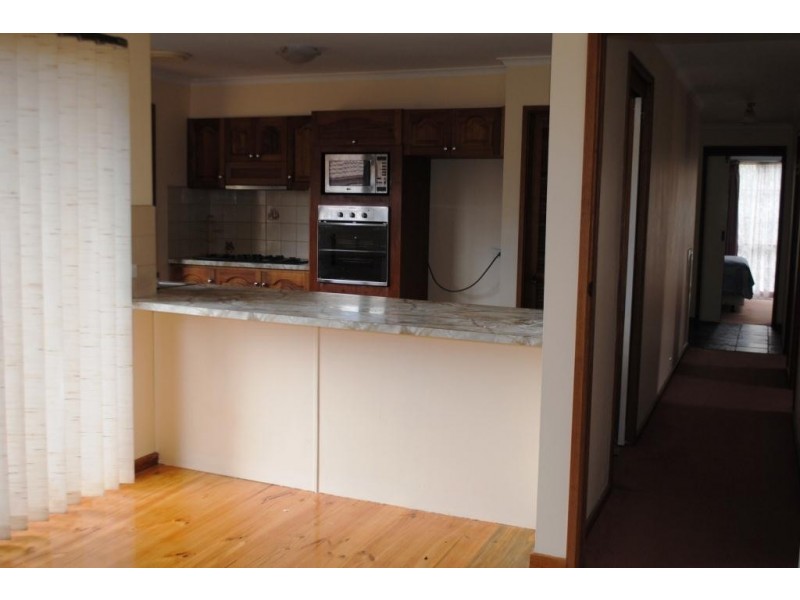 25 Ponds Drive, Lara VIC 3212