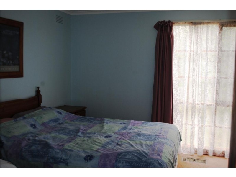 25 Ponds Drive, Lara VIC 3212