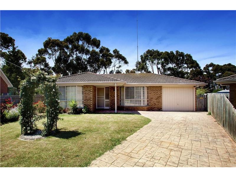 6 Telford Court, Lara VIC 3212
