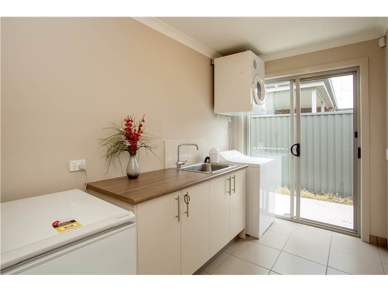 16 Bluebill Court, Lara VIC 3212