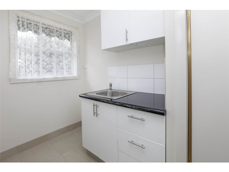 3 Carmarthen Drive, Corio VIC 3214