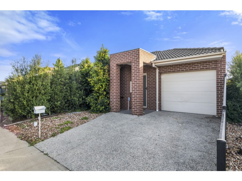 2/9 Benetti Drive, Lara VIC 3212