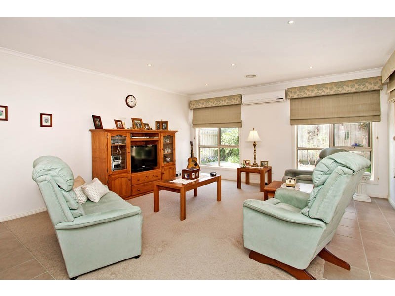 1/8 Looker Street, Lara VIC 3212