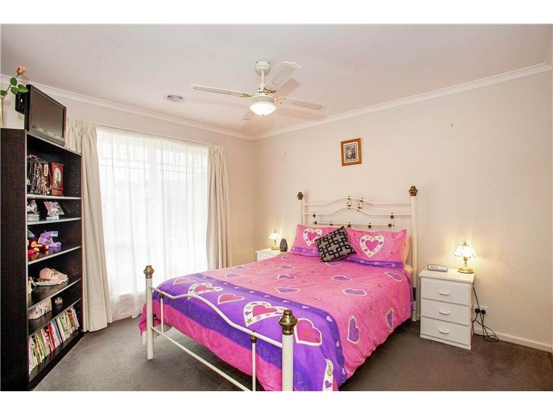6 Blande Court, Lara VIC 3212