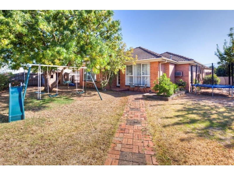 34 Curletts Road, Lara VIC 3212