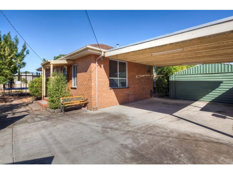 34 Curletts Road, Lara VIC 3212
