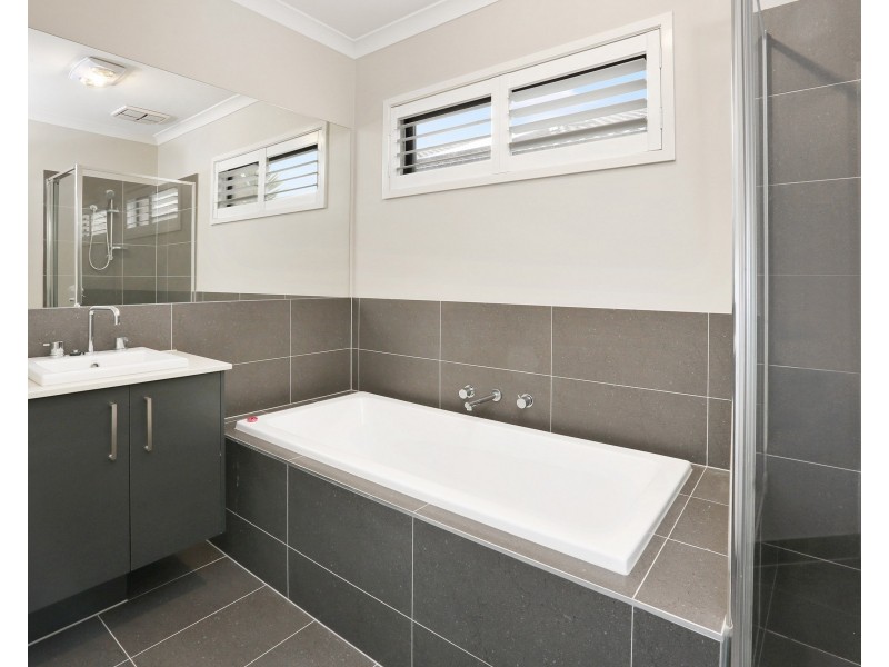 26 Nankeen Avenue, Lara VIC 3212