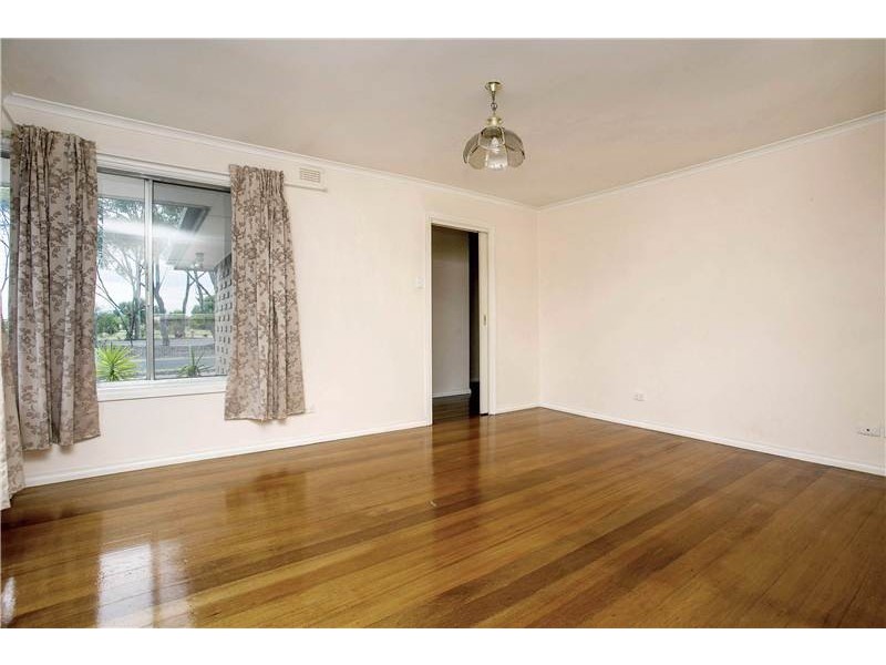 102 McClelland Avenue, Lara VIC 3212