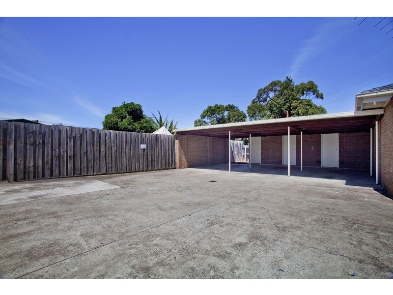 2/82 Hendy Street, Corio VIC 3214