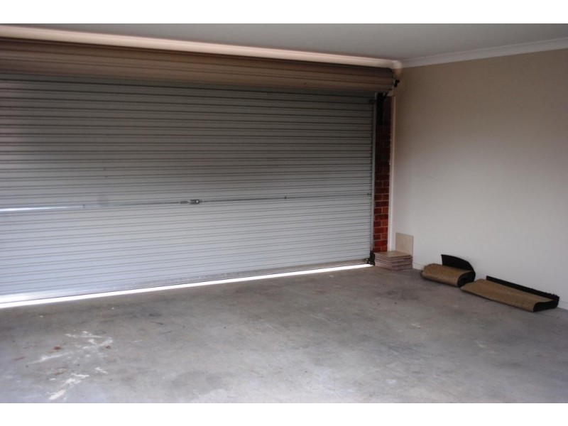 12 Nankeen Avenue, Lara VIC 3212