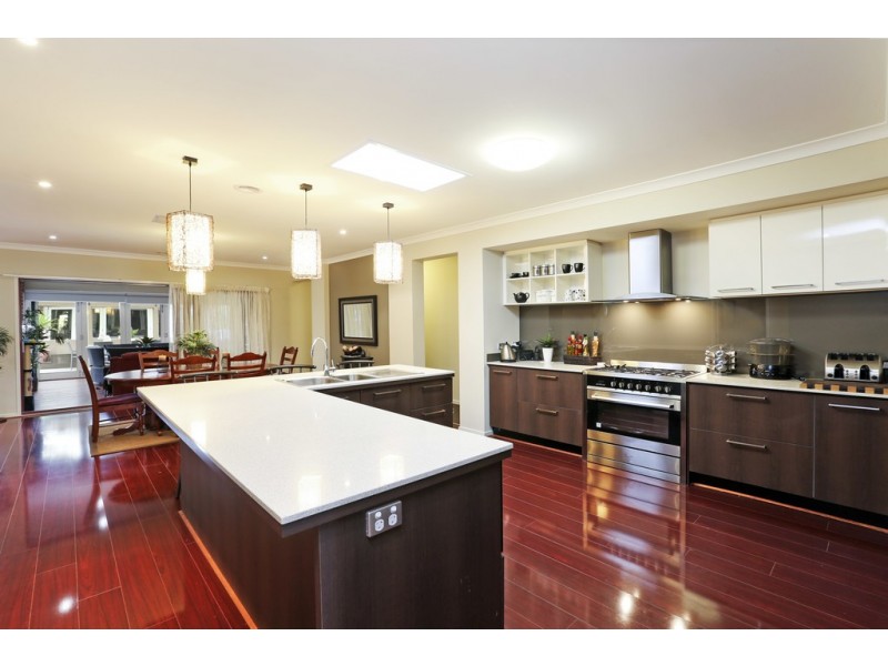 15 Mallard Court, Lara VIC 3212