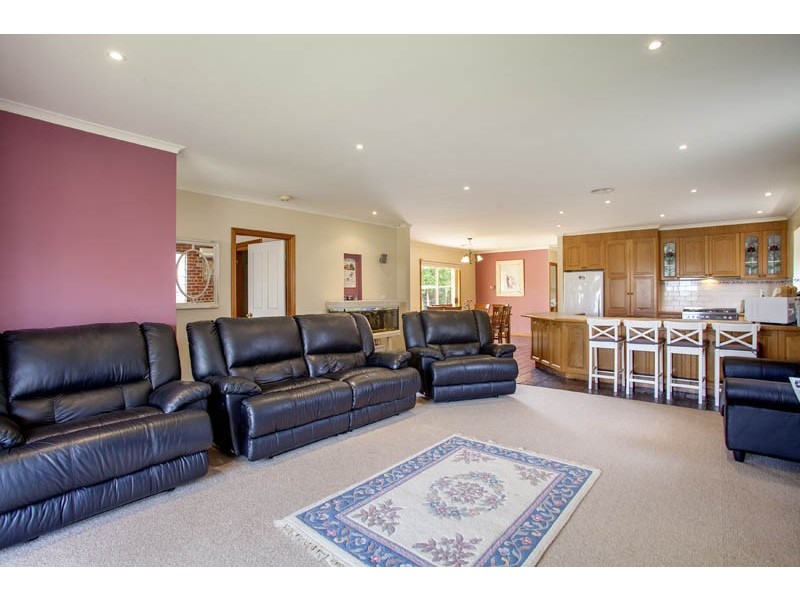 4 St Anthony Court, Lara VIC 3212