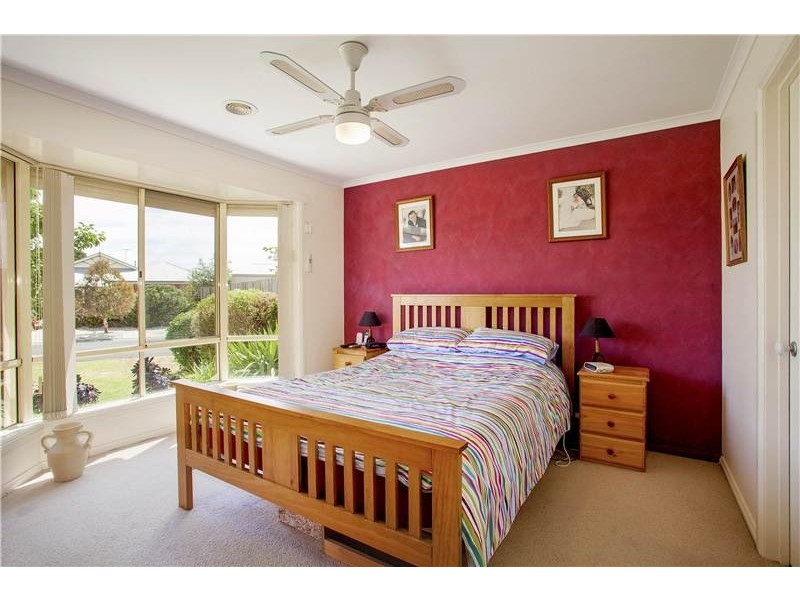 11 Kanowna Place, Lara VIC 3212