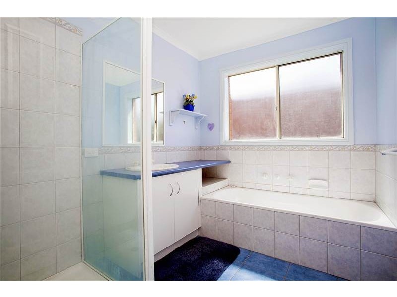 11 Kanowna Place, Lara VIC 3212