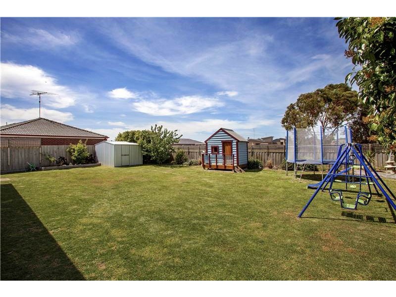 11 Kanowna Place, Lara VIC 3212