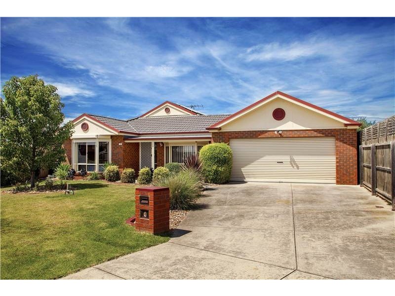 11 Kanowna Place, Lara VIC 3212