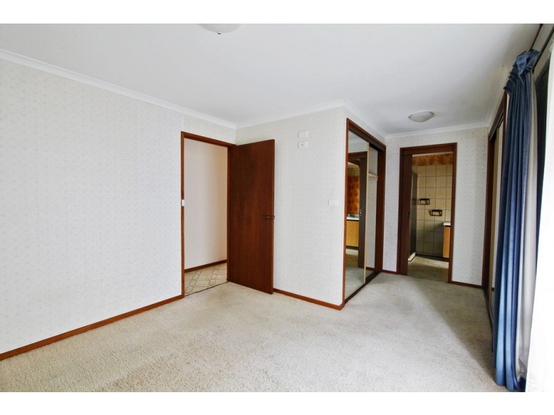 31 Dunsmore Road, Highton VIC 3216