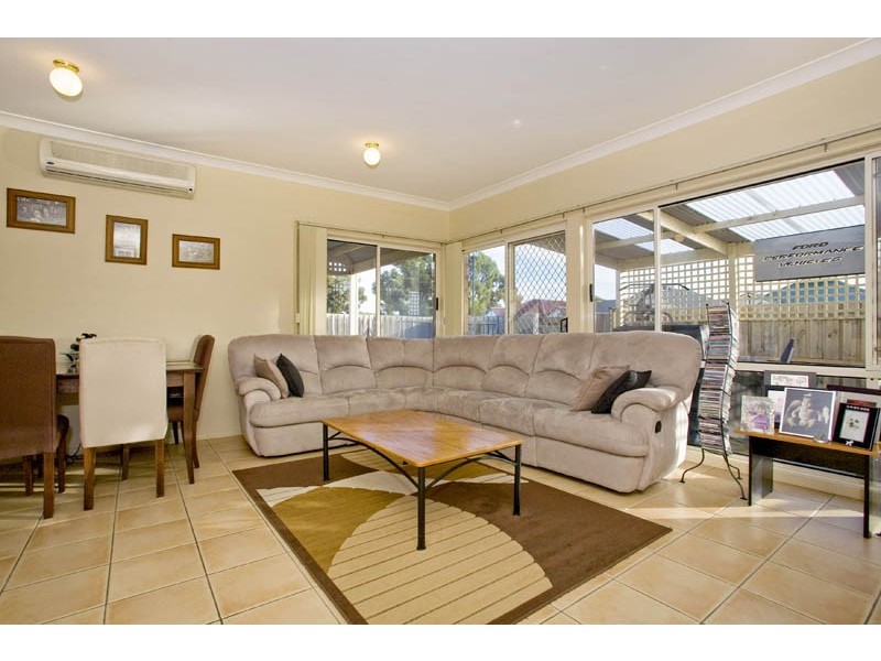 1 Victor Place, Lara VIC 3212