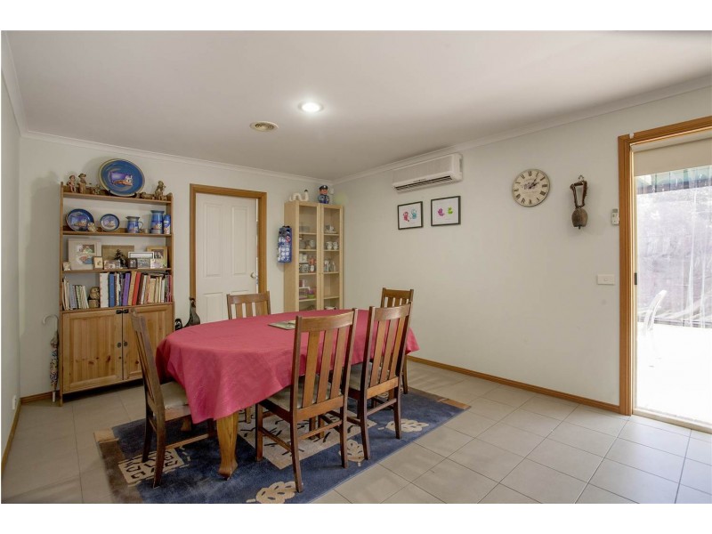 36 Canterbury Road, Lara VIC 3212
