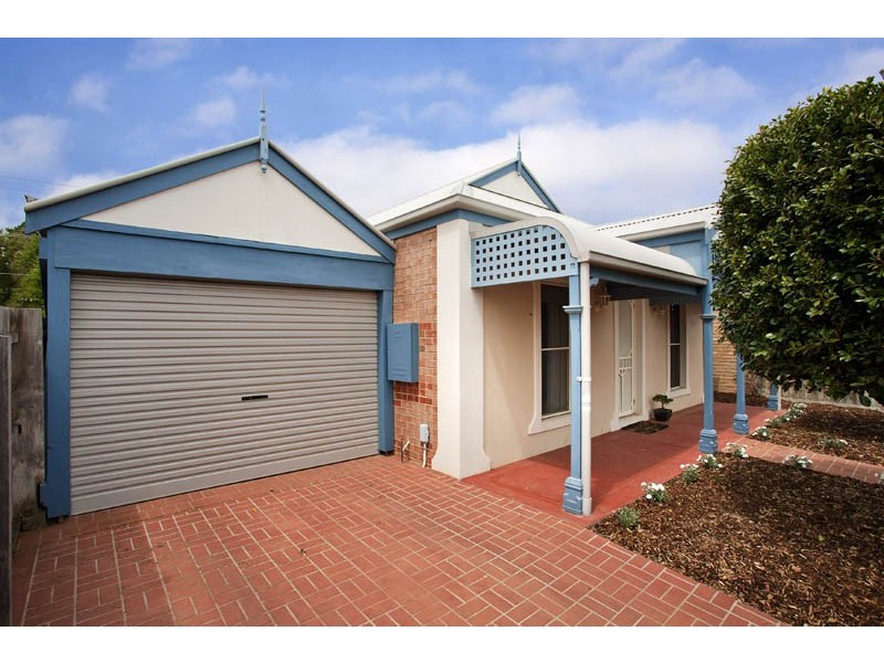 6 Francis Court, Lara VIC 3212