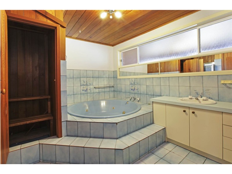 115 Houston Road, Lara VIC 3212