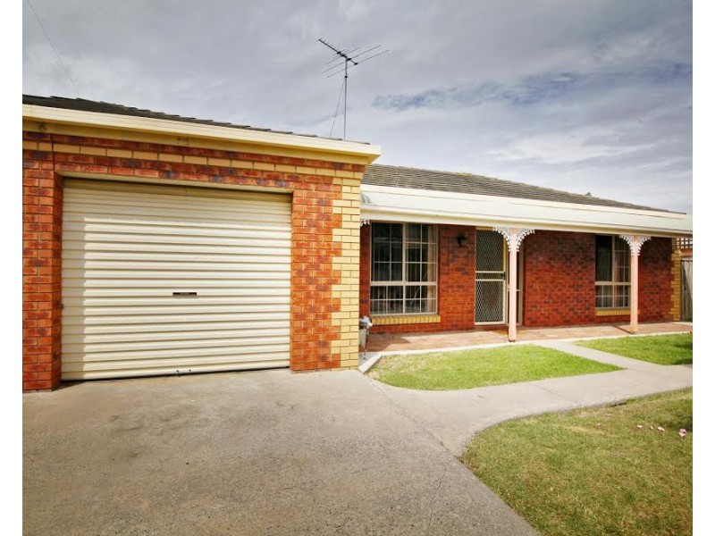 2/145 Torquay Road, Grovedale VIC 3216