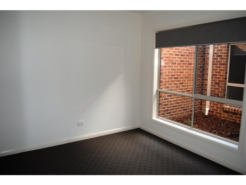 2/21 Kyema Drive, Lara VIC 3212