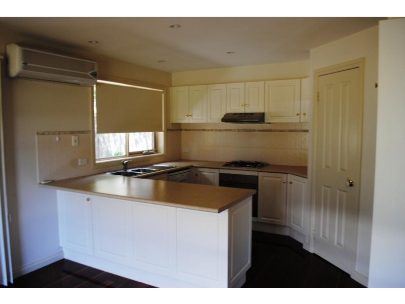 1/5 Scarlett Grove, Lara VIC 3212