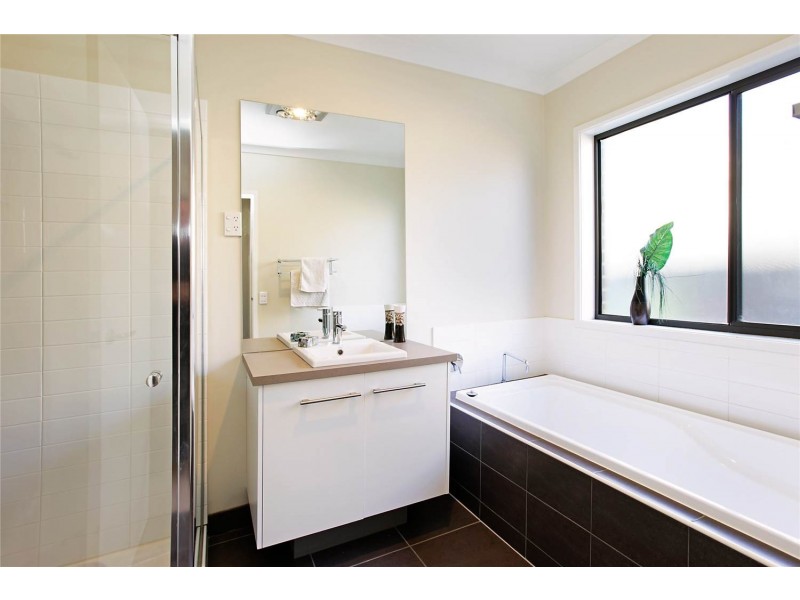 7 Wheat Court, Lara VIC 3212