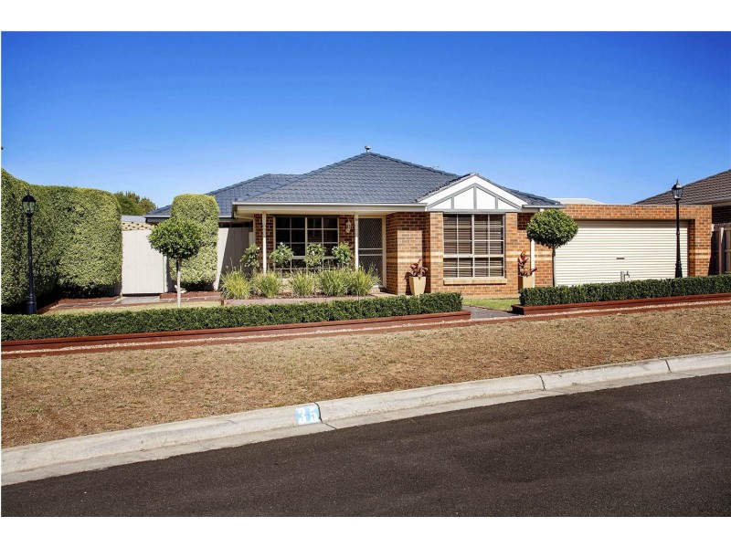 35 Balagundi Drive, Lara VIC 3212