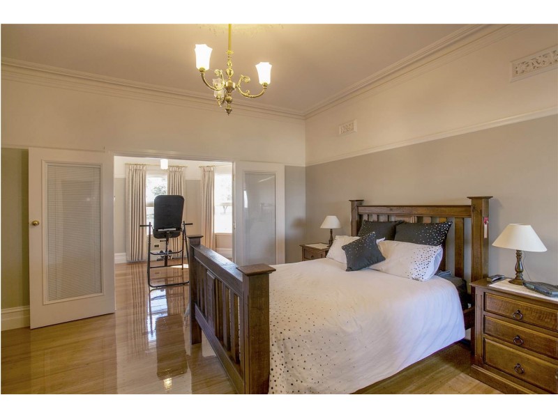 385 Towerhill Drive, Lovely Banks VIC 3221