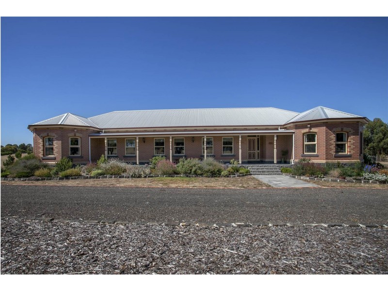 385 Towerhill Drive, Lovely Banks VIC 3221