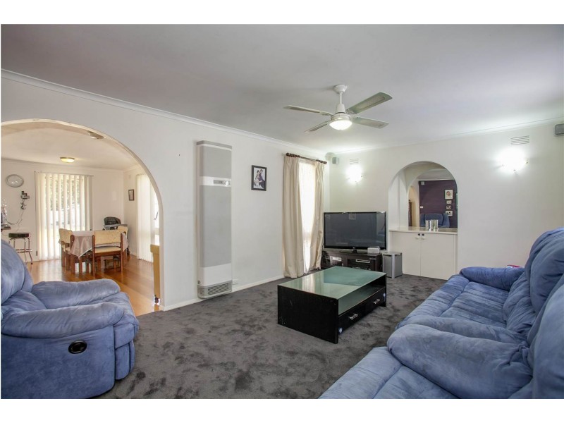 1 Lorikeet Lane, Lara VIC 3212