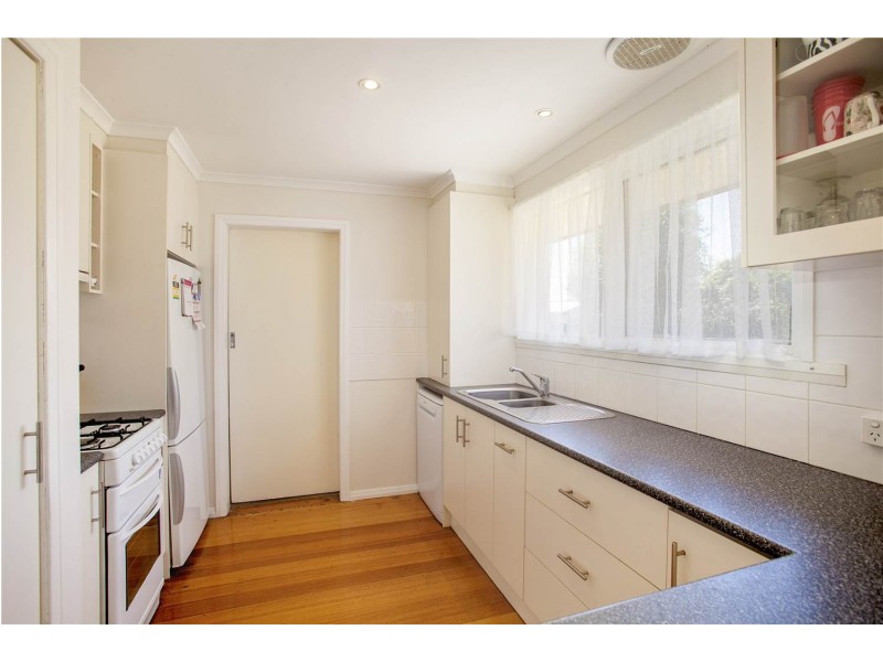 1 Lorikeet Lane, Lara VIC 3212