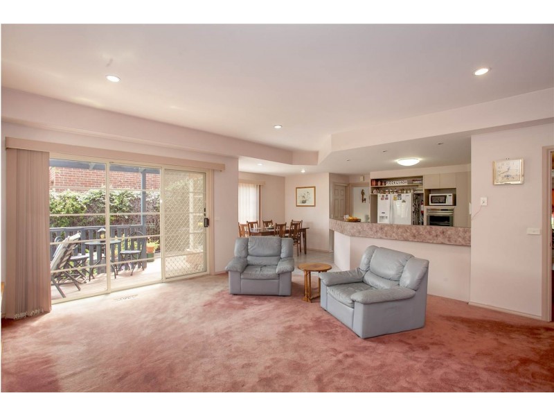 10 Duncan Drive, Lara VIC 3212