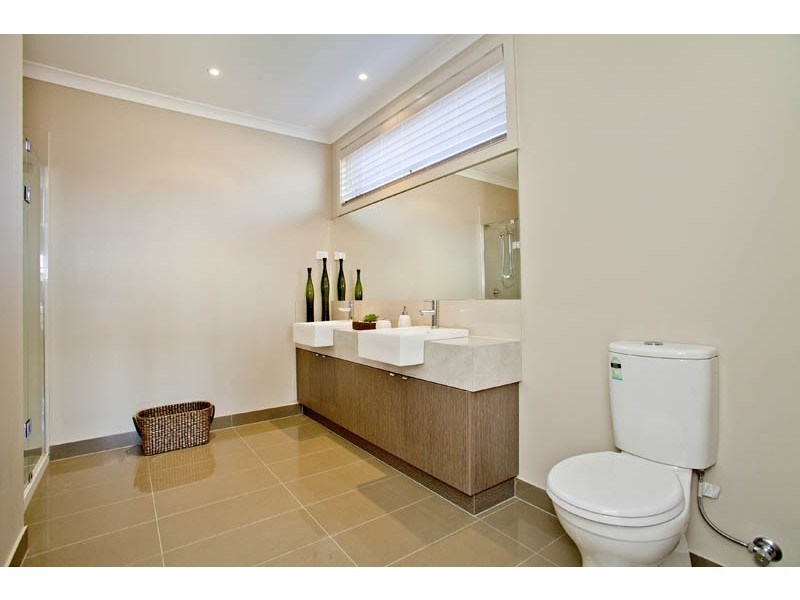 85 Eastlakes Boulevard, Lara VIC 3212