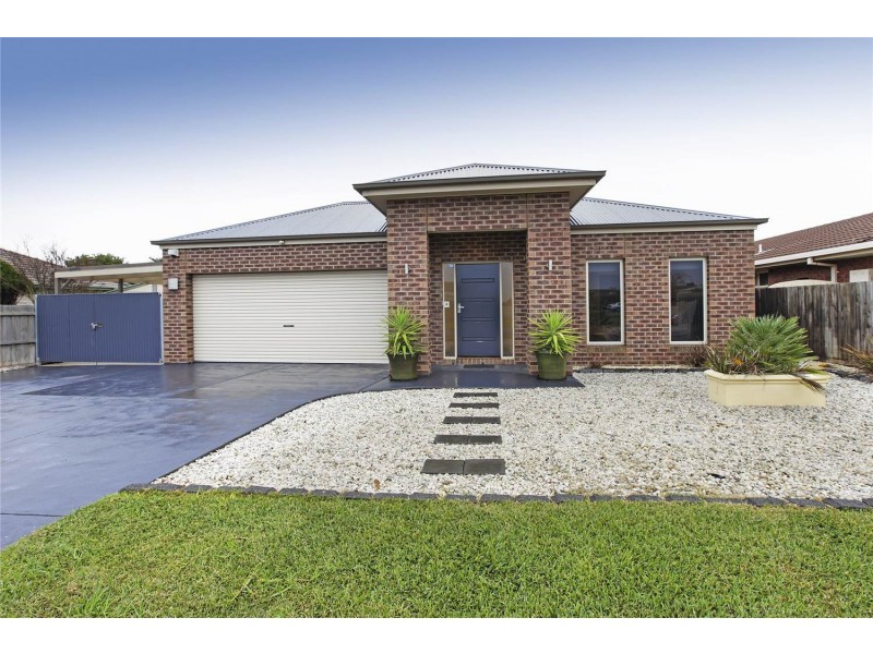 19 Canterbury Road East, Lara VIC 3212