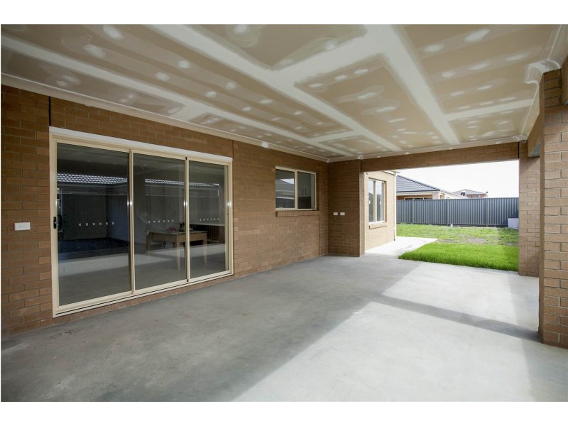 3 Wood Duck Court, Lara VIC 3212