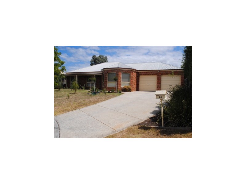 24 Pineview Court, Lara VIC 3212
