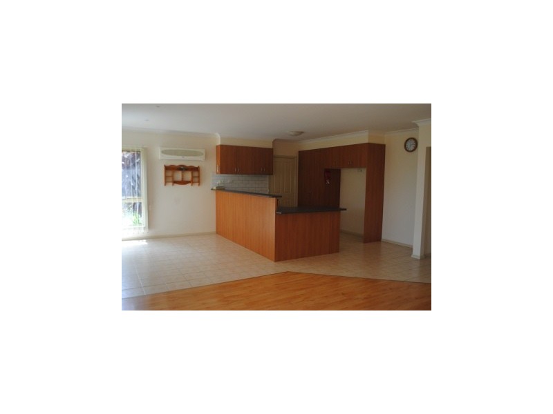 24 Pineview Court, Lara VIC 3212