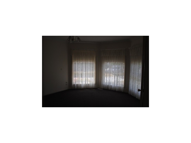 24 Pineview Court, Lara VIC 3212